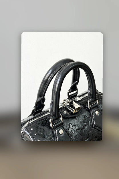 NB - LOV Bag - 360