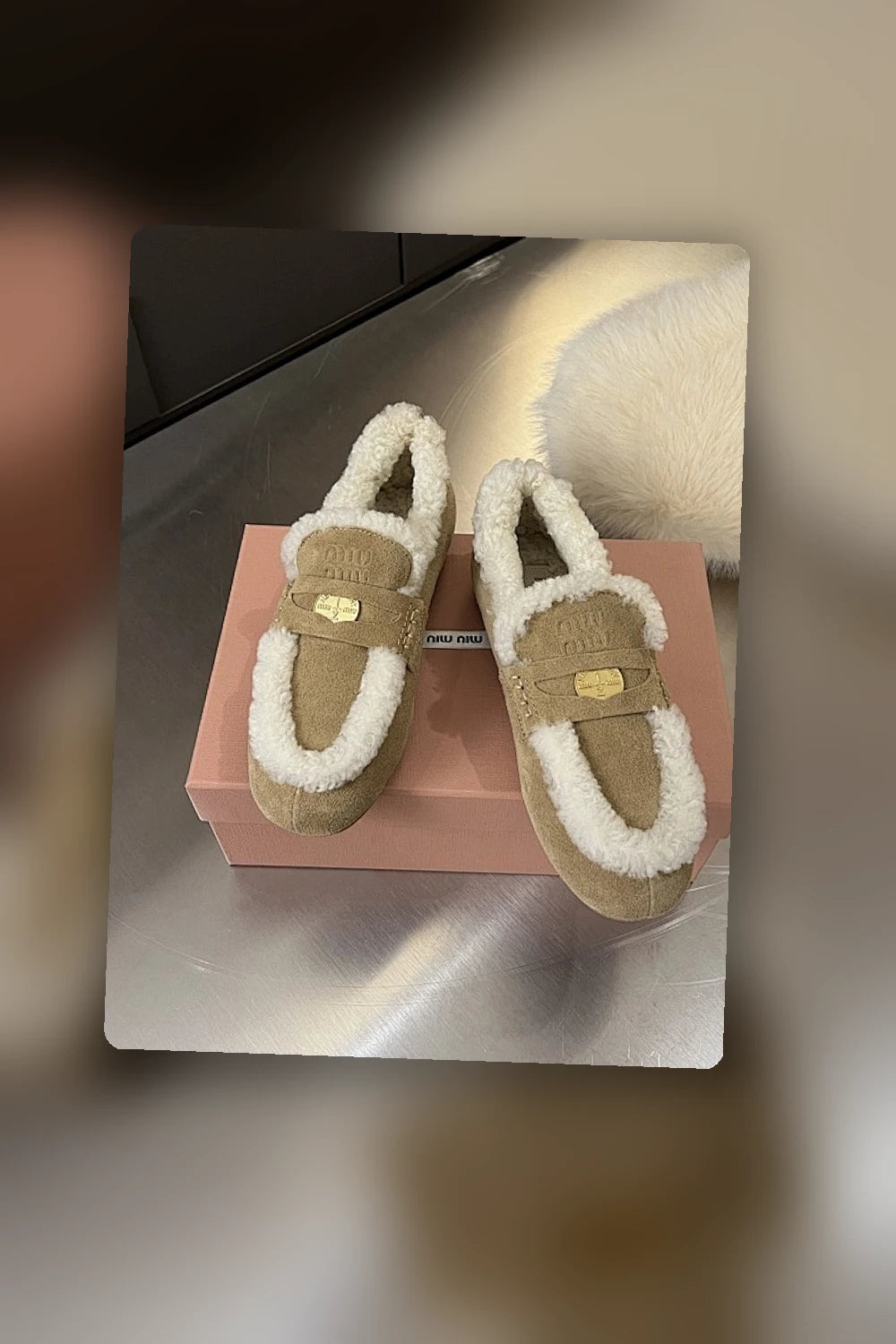 NB - MMU Women Shoes - 743