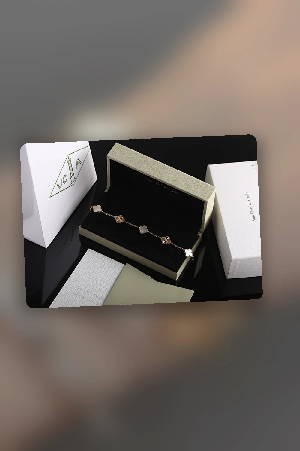 NB - VACA Jewelry - 305