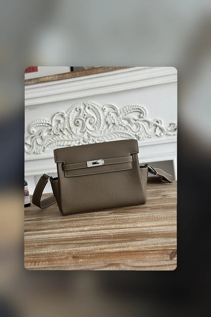 NB - HMS Bag - 1521
