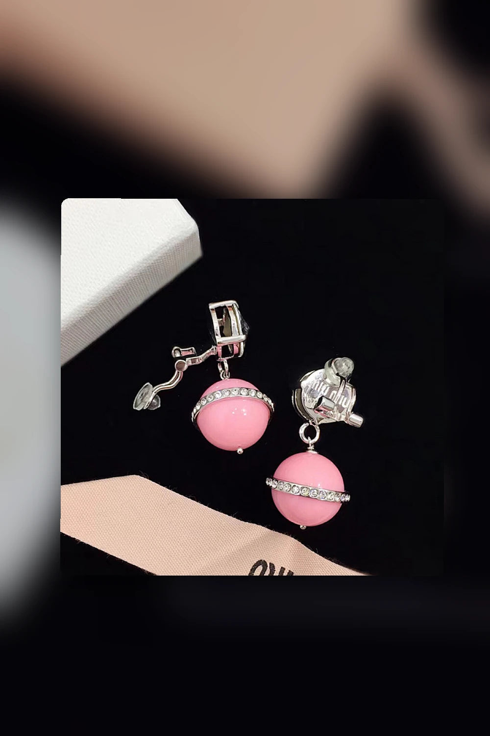 NB - MMU Jewelry - 481