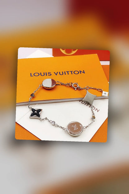 NB - LOV Jewelry - 328
