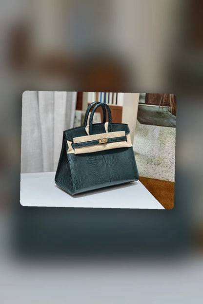 NB - HMS Bag - 671