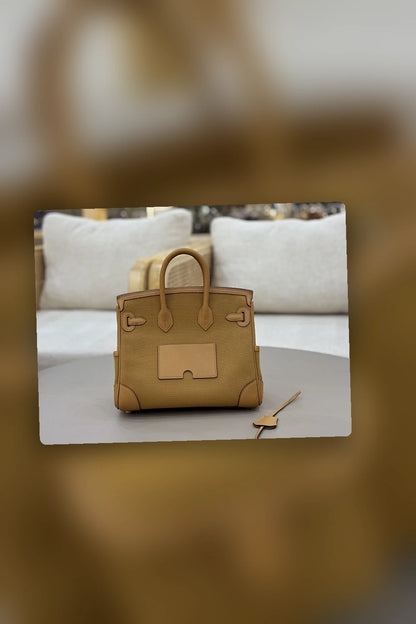 NB - HMS Bag - 1034