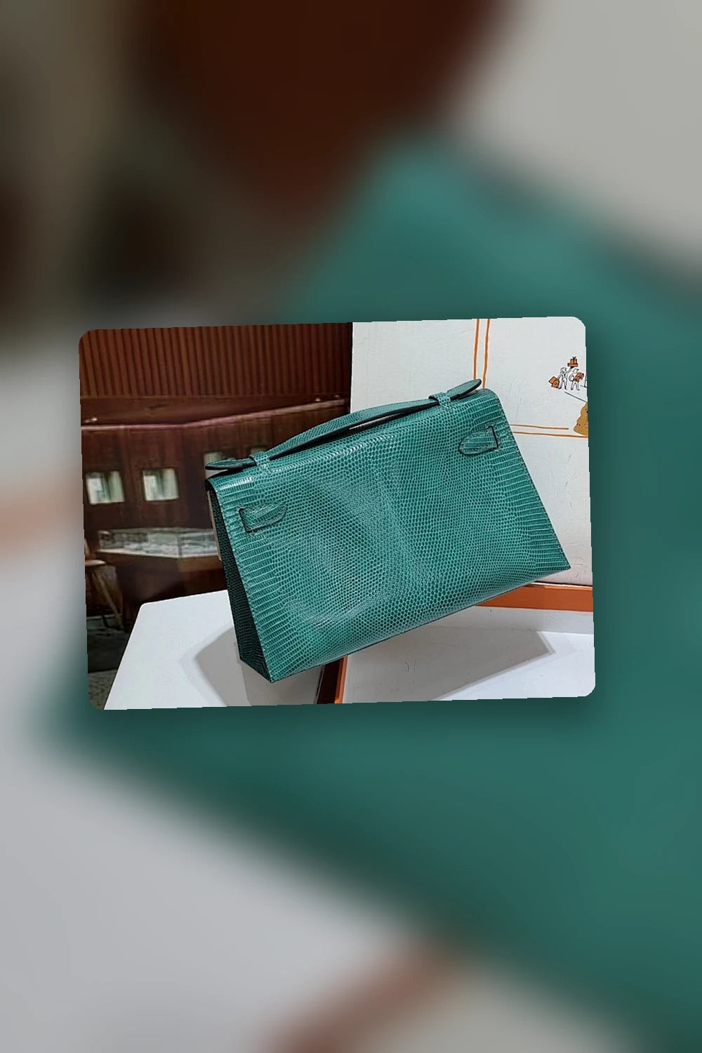 NB - HMS Bag - 668