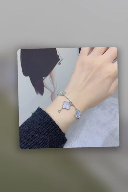 NB - VACA Jewelry - 711