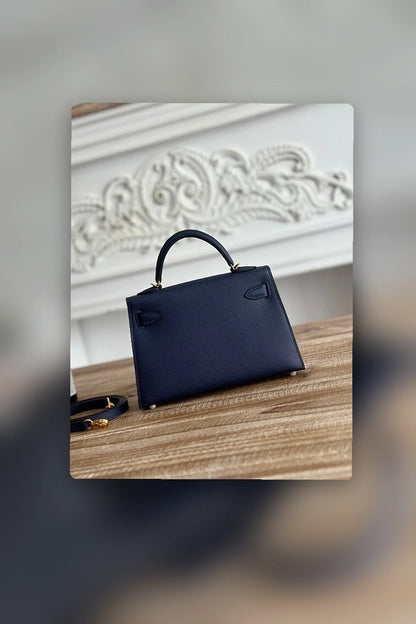 NB - HMS Bag - 809