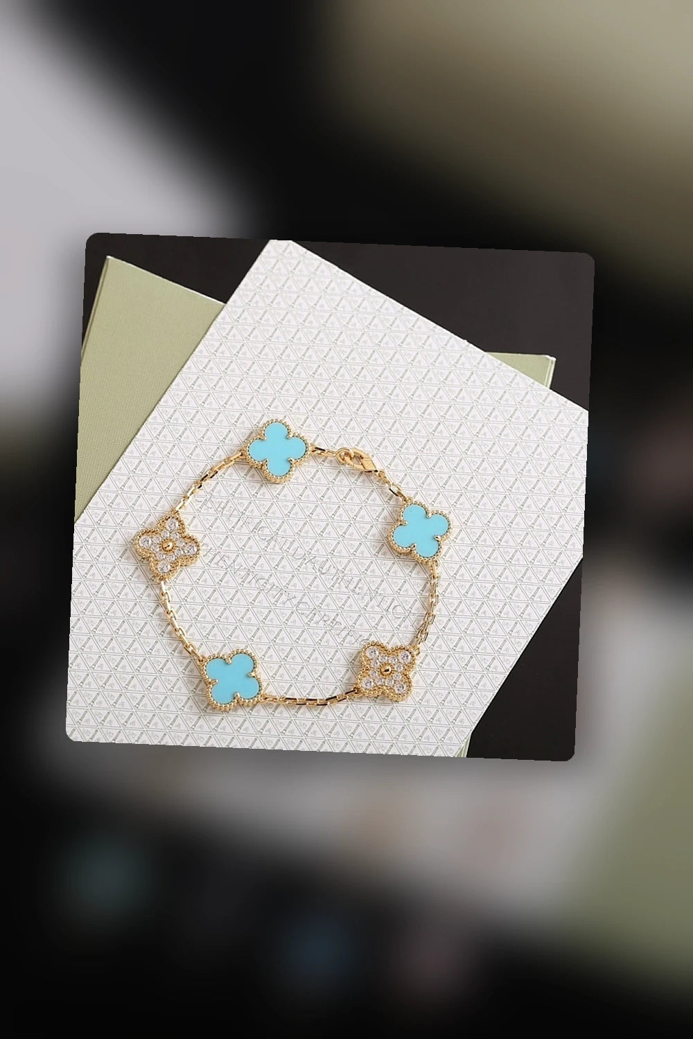 NB - VACA Jewelry - 585