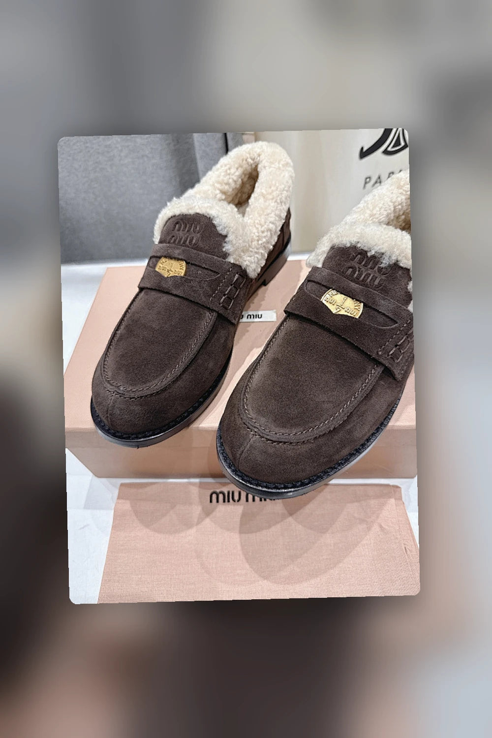 NB - MMU Women Shoes - 411