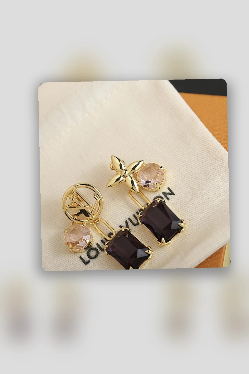 NB - LOV Jewelry - 676