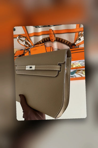NB - HMS Bag - 1065