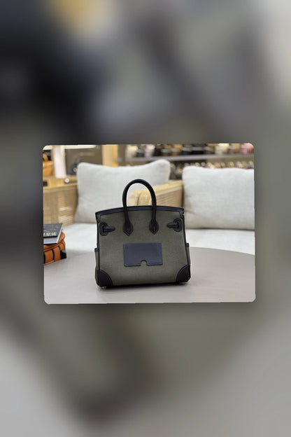 NB - HMS Bag - 1033
