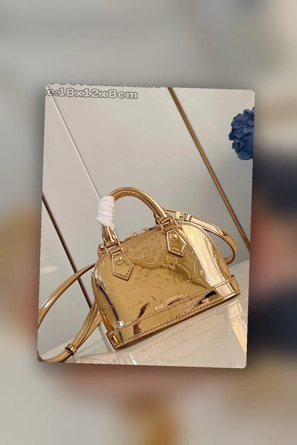 NB - LOV Bag - 820