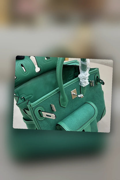 NB - HMS Bag - 1383