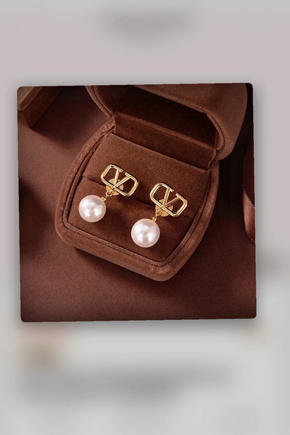 NB - VEL Jewelry - 205