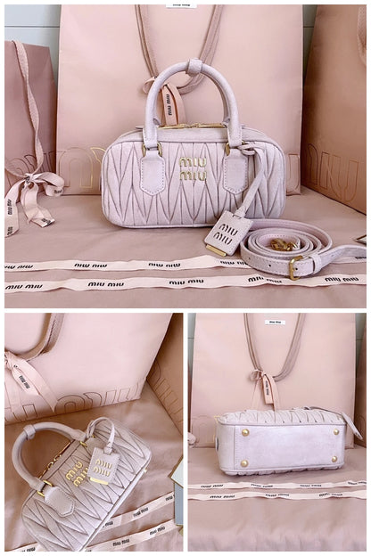 NB - MMU Bag - 475