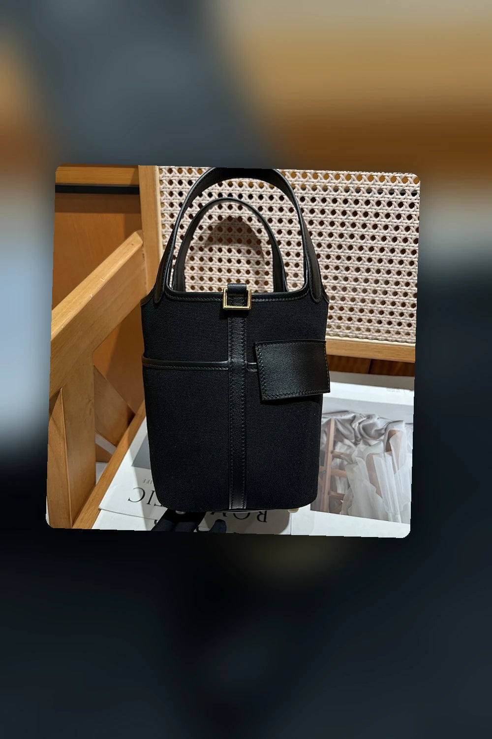 NB - HMS Bag - 1680