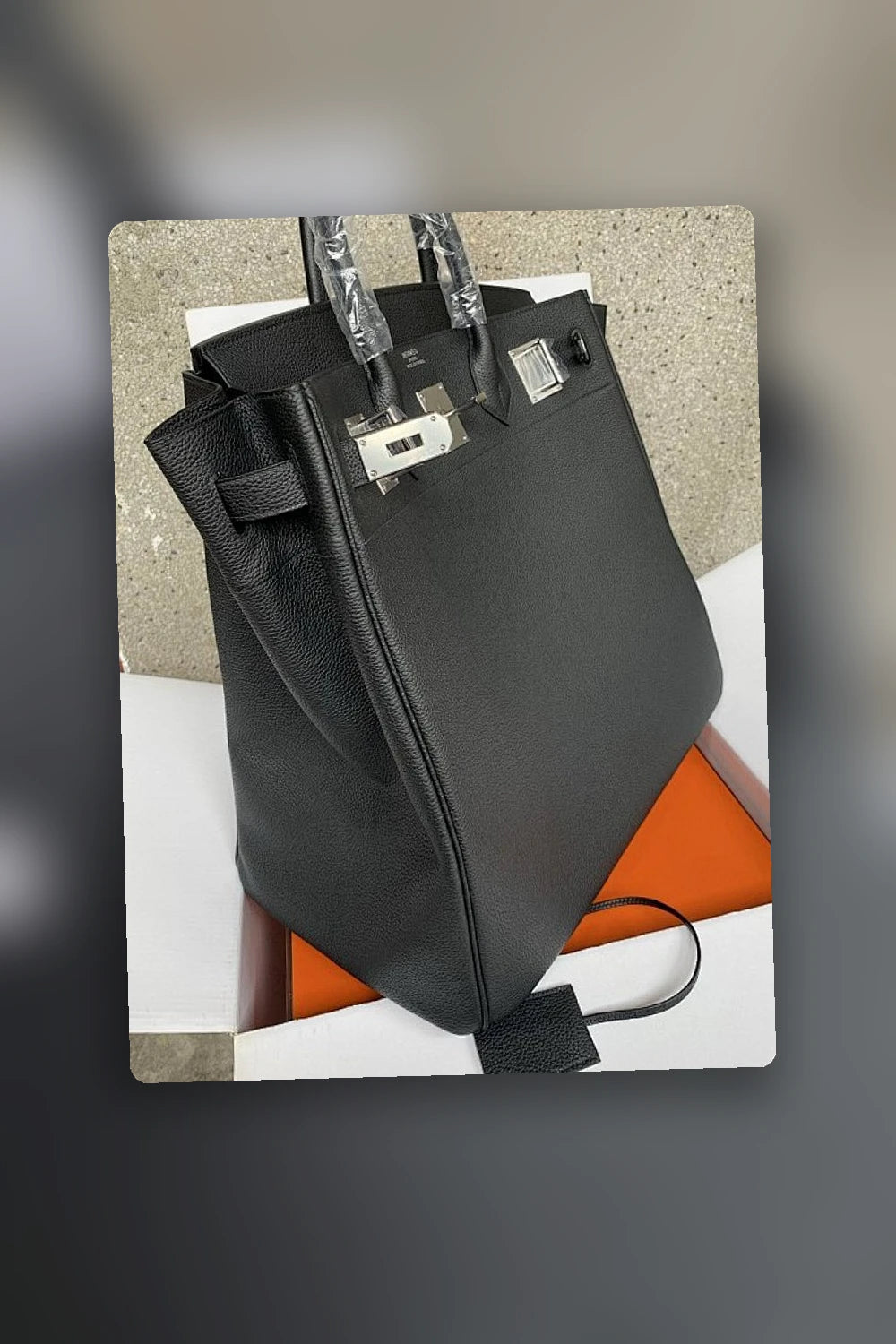 NB - HMS Bag - 922