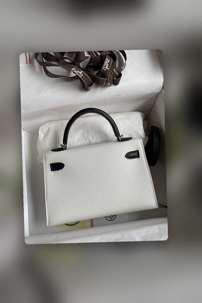 NB - HMS Bag - 1171