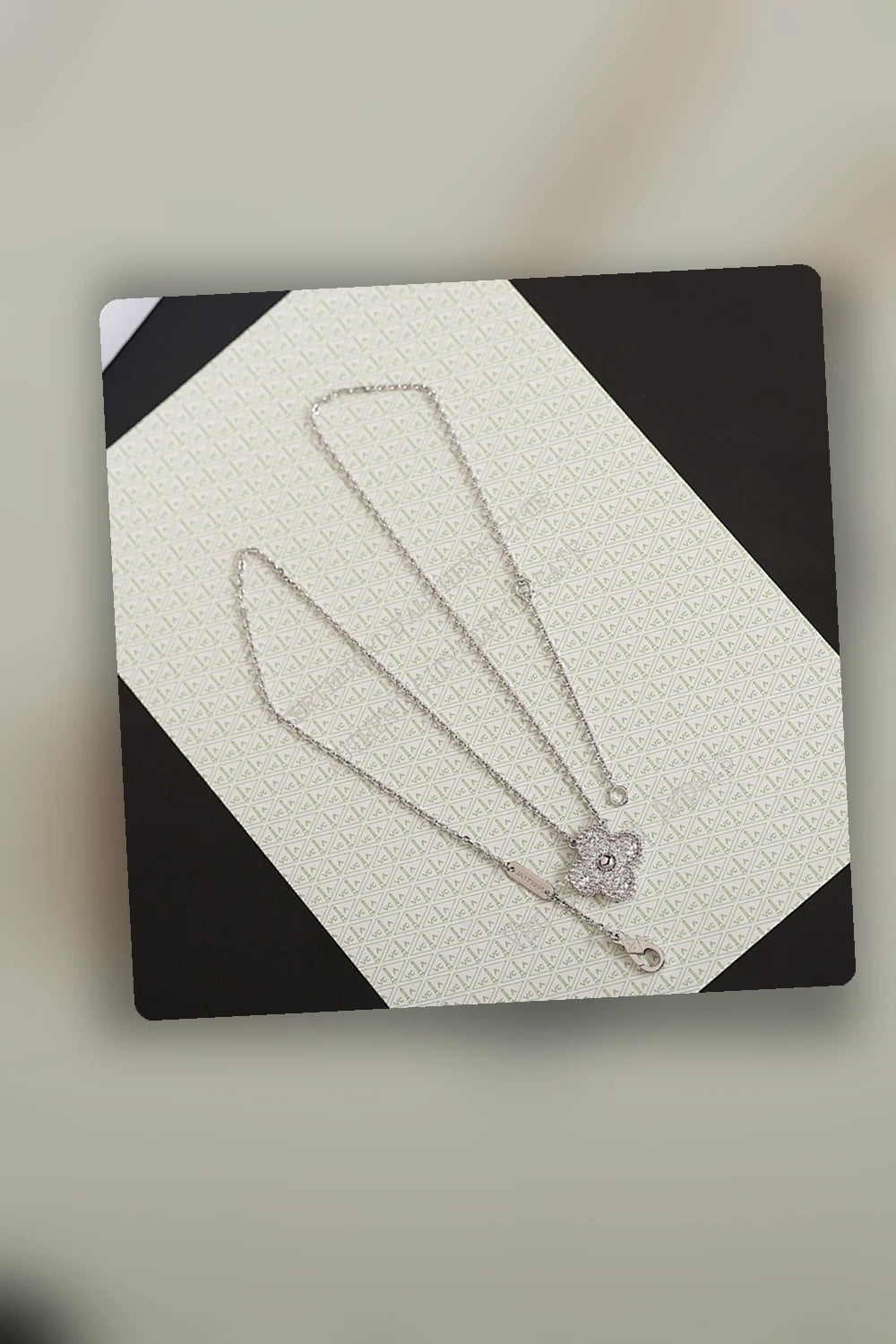 NB - VACA Jewelry - 190