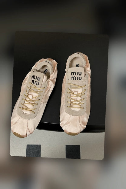NB - MMU Women Shoes - 421