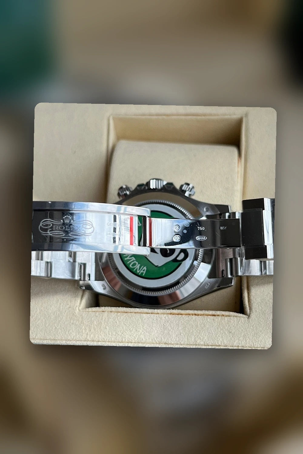 NB - Mix Watch - 654