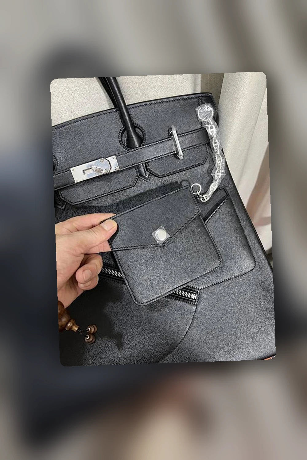 NB - HMS Bag - 929