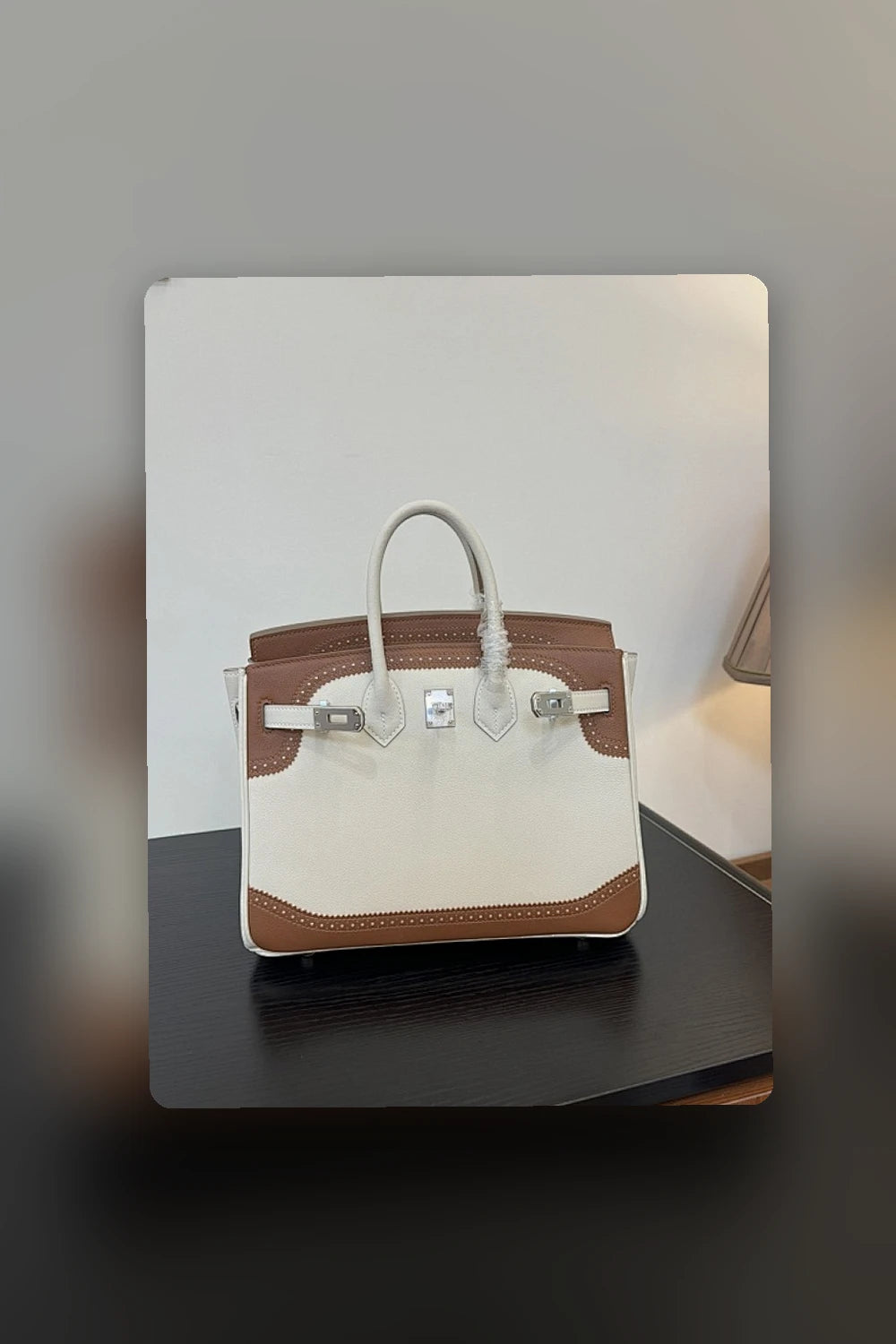 NB - HMS Bag - 1854