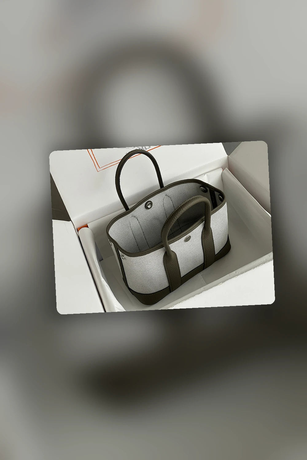 NB - HMS Bag - 055