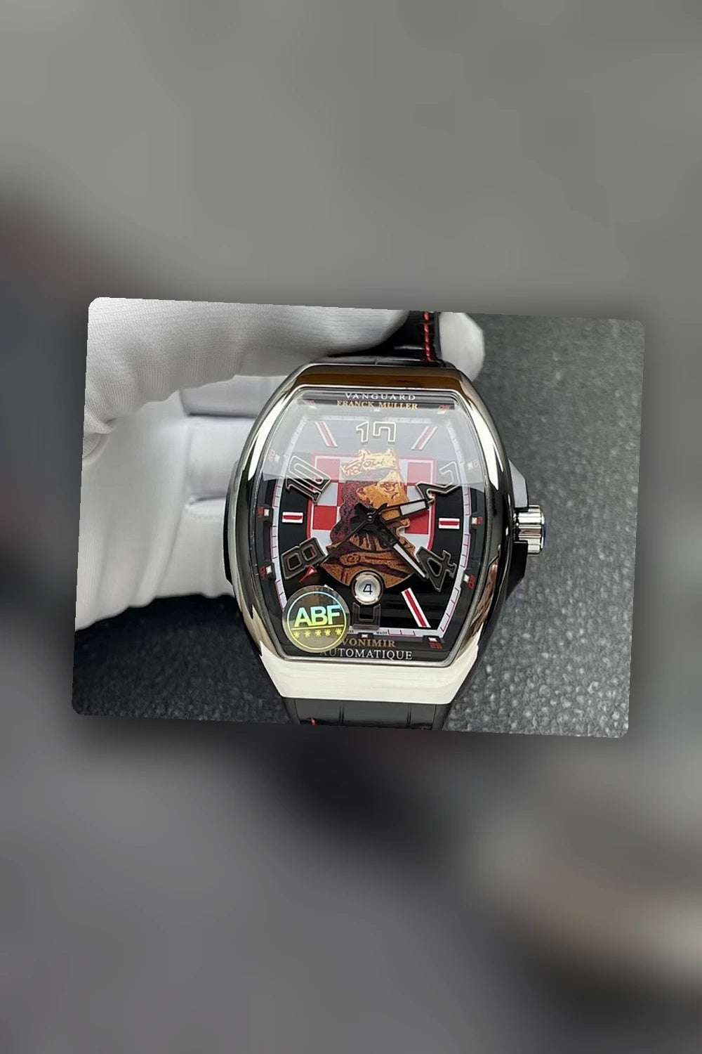 NB - Mix Watch - 1047