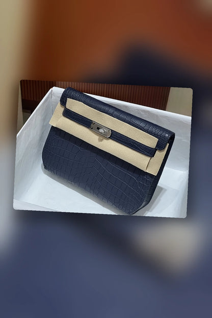 NB - HMS Bag - 658