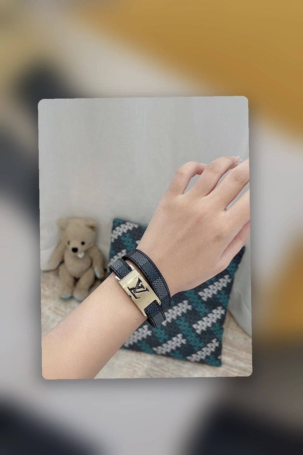 NB - LOV Jewelry - 884