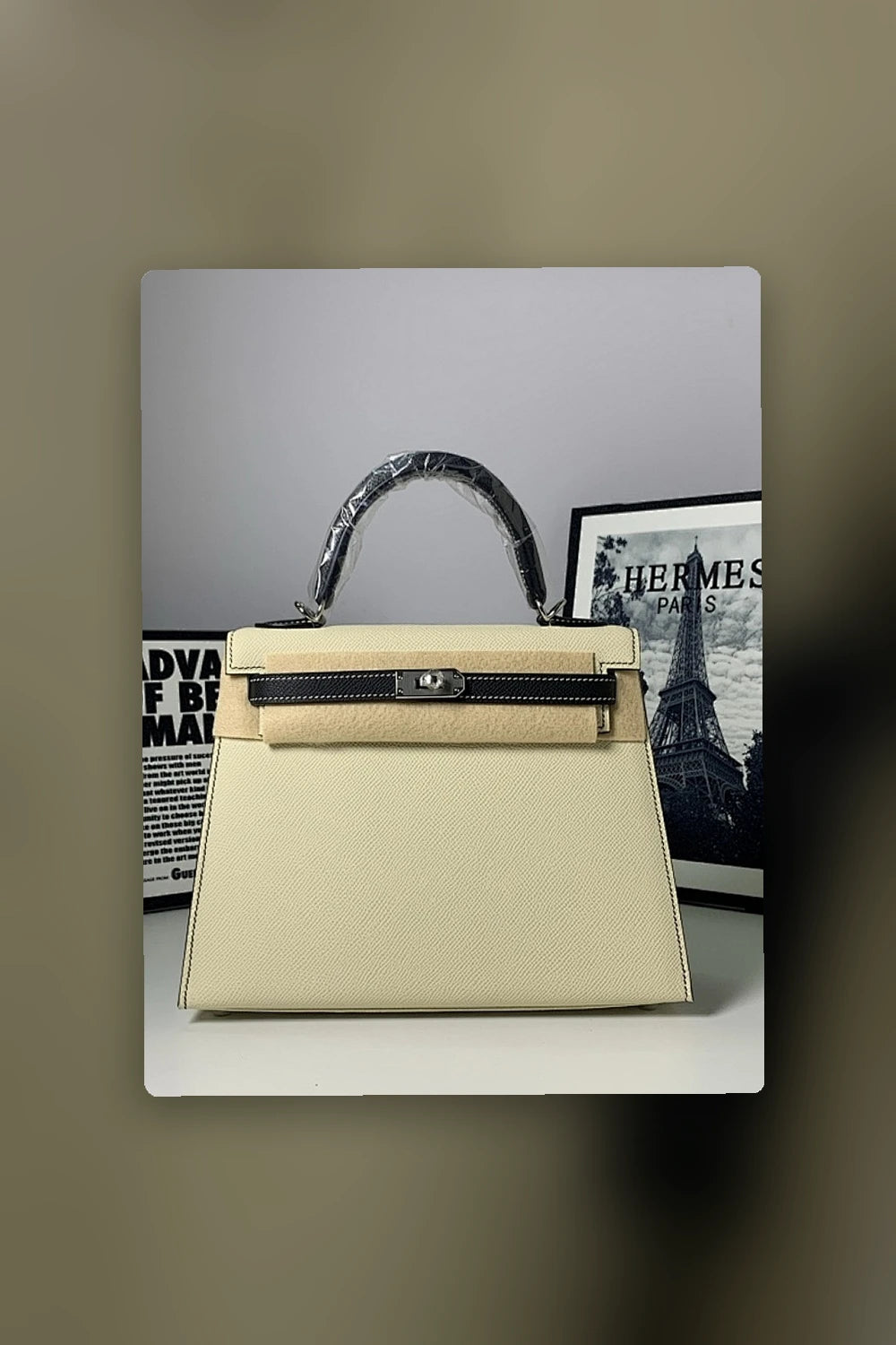 NB - HMS Bag - 856