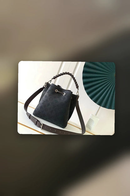 NB - LOV Bag - 1502