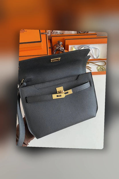 NB - HMS Bag - 1077