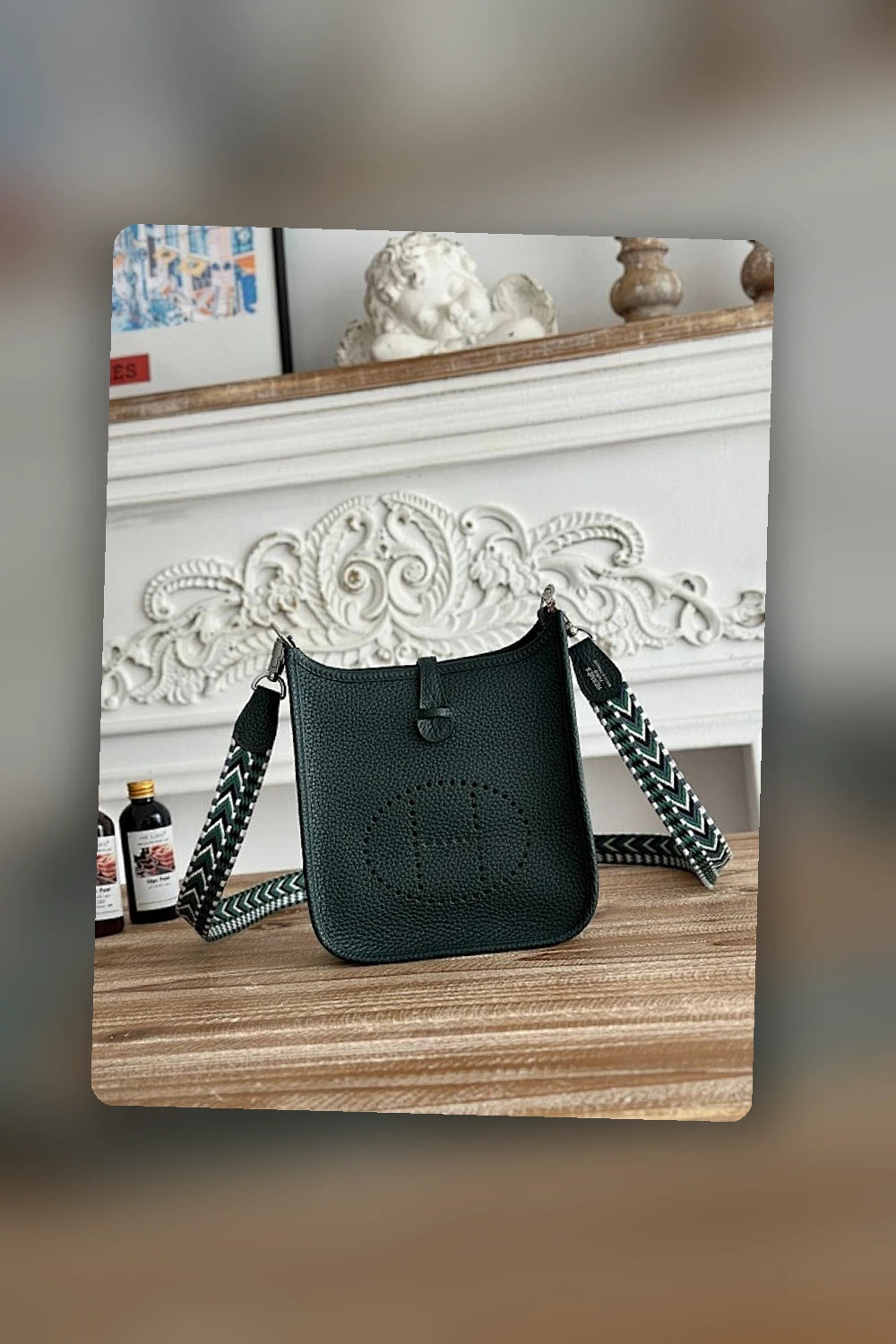 NB - HMS Bag - 989
