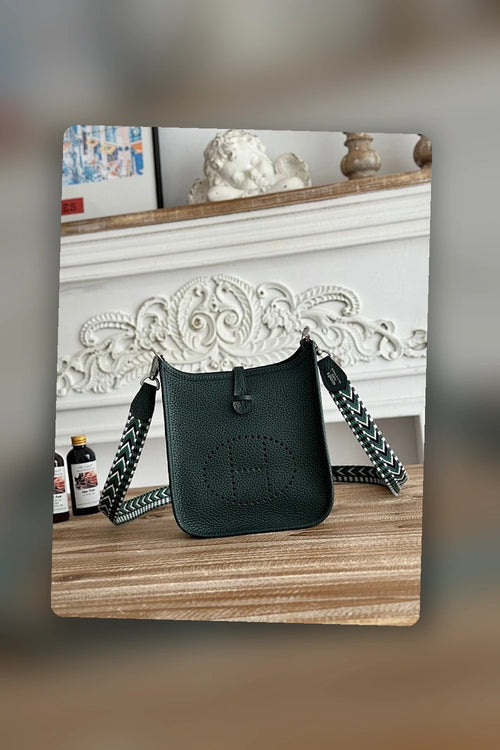 NB - HMS Bag - 989