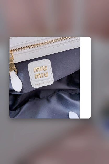 NB - MMU Bag - 215