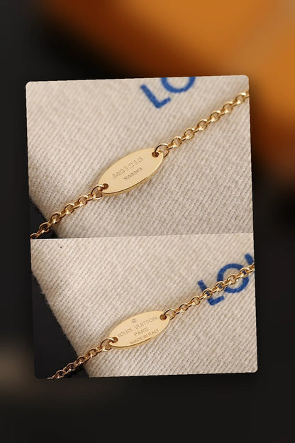 NB - LOV Jewelry - 902
