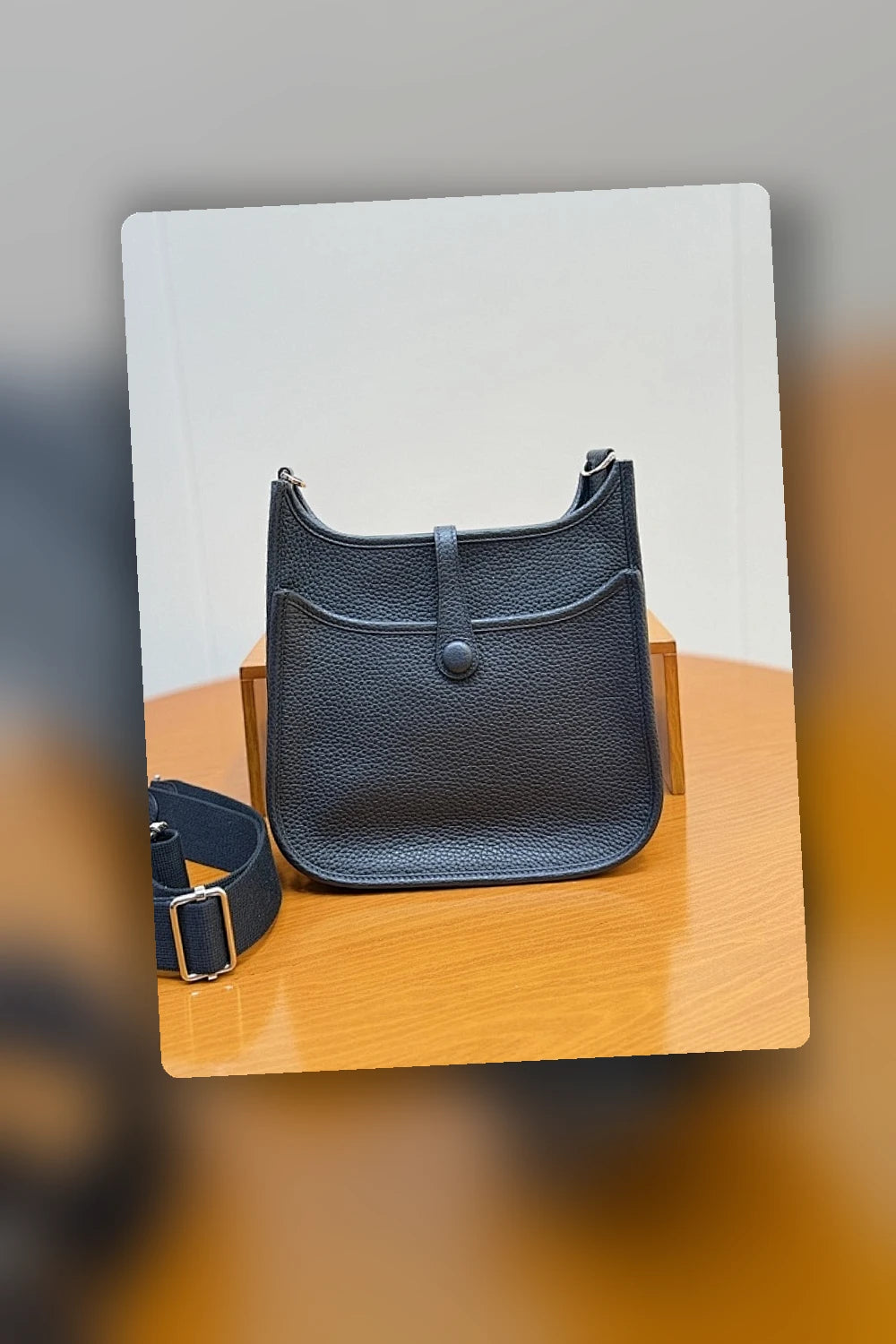 NB - HMS Bag - 052