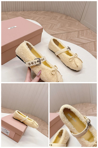 NB - MMU Women Shoes - 274