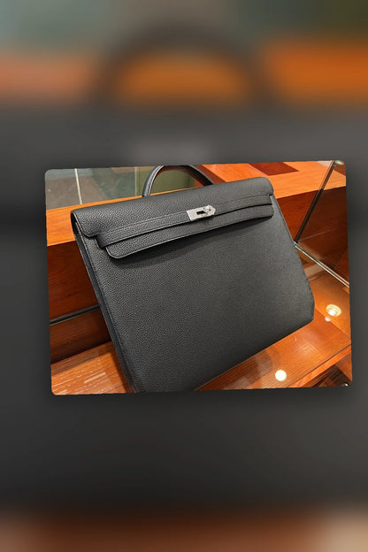 NB - HMS Bag - 1573