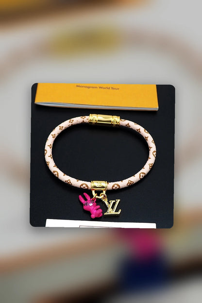 NB - LOV Jewelry - 394
