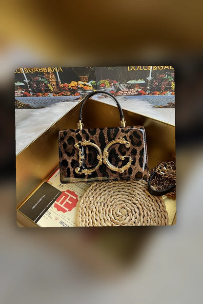 NB - DAG Bag - 320