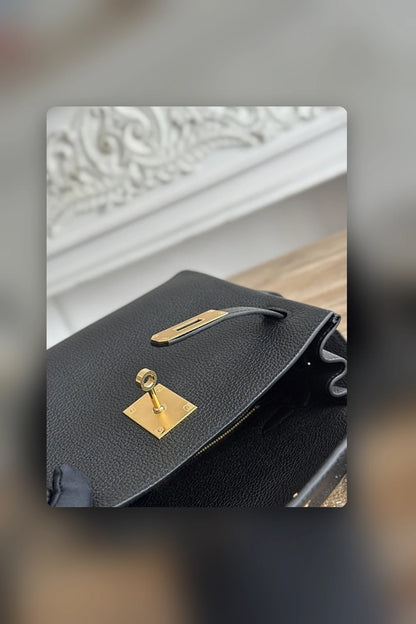 NB - HMS Bag - 1527