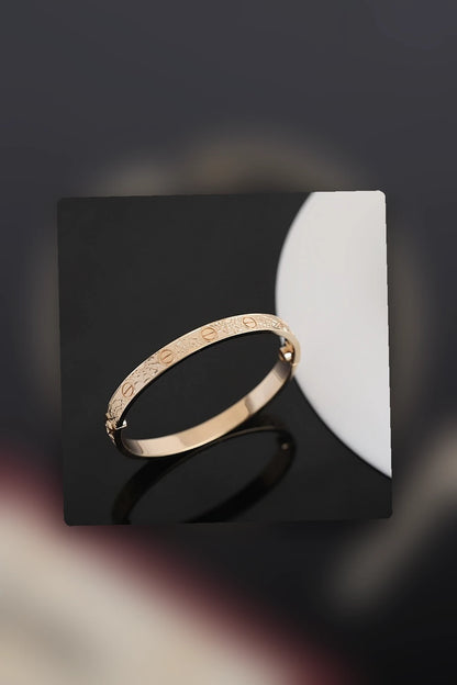NB - CRA Jewelry - 441