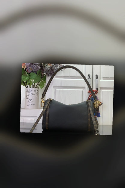 NB - LOV Bag - 1898