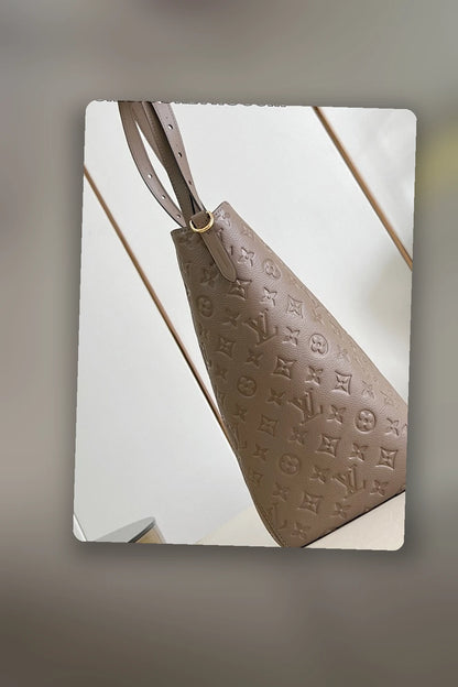 NB - LOV Bag - 1734
