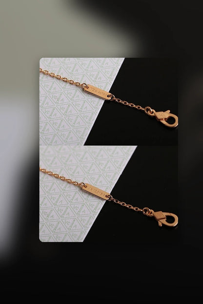 NB - VACA Jewelry - 658