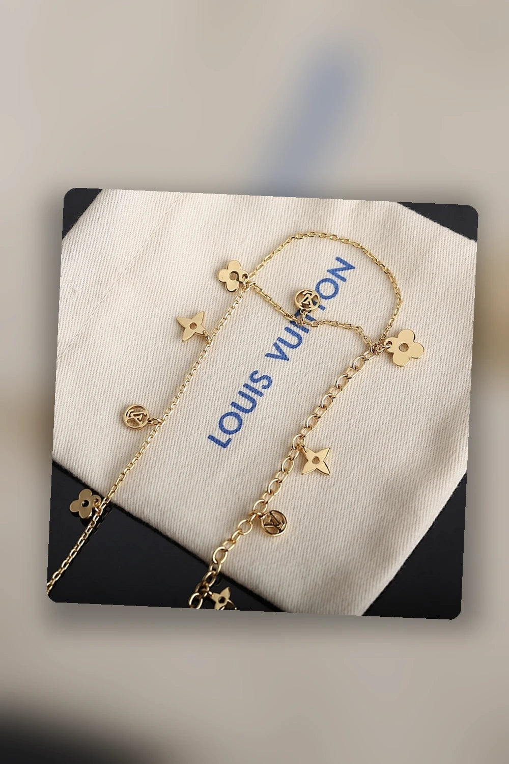 NB - LOV Jewelry - 405